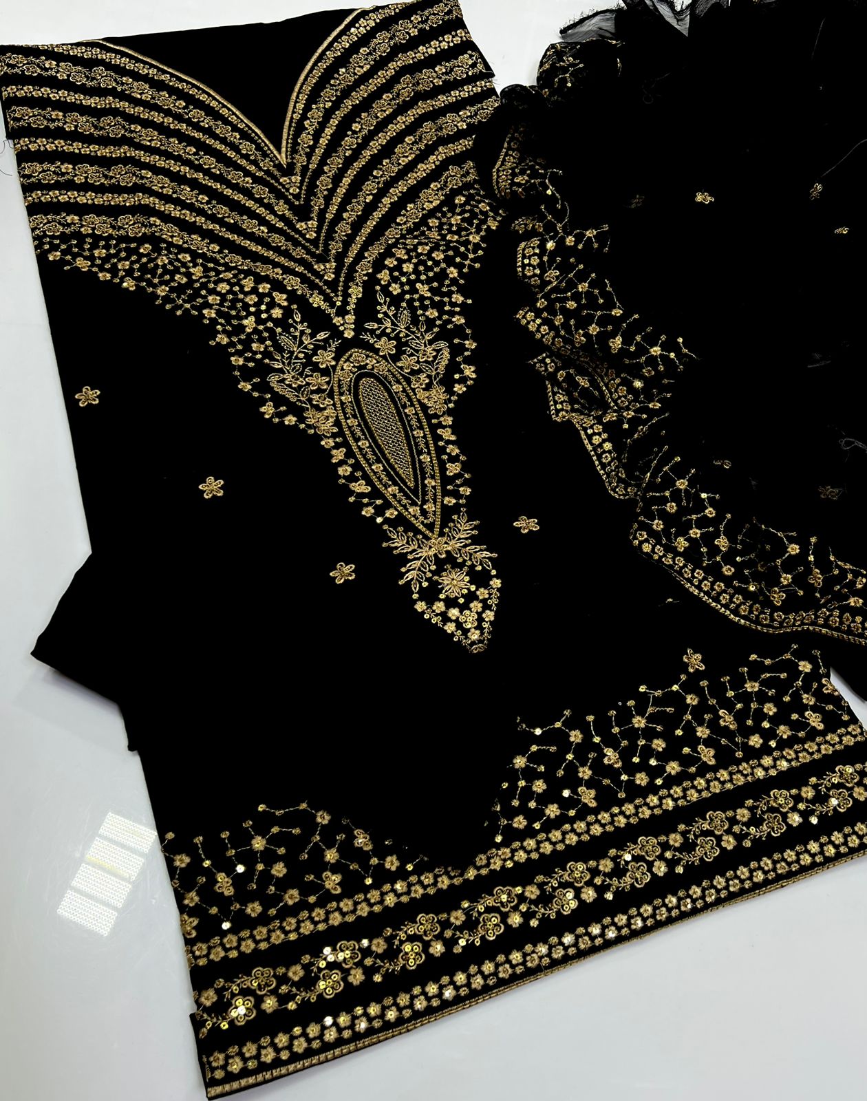 Jazmin Style Luxury Unstitched 3 Piece Suite | Sequence Embroidered Lawn Cotton with Chiffon Dupatta