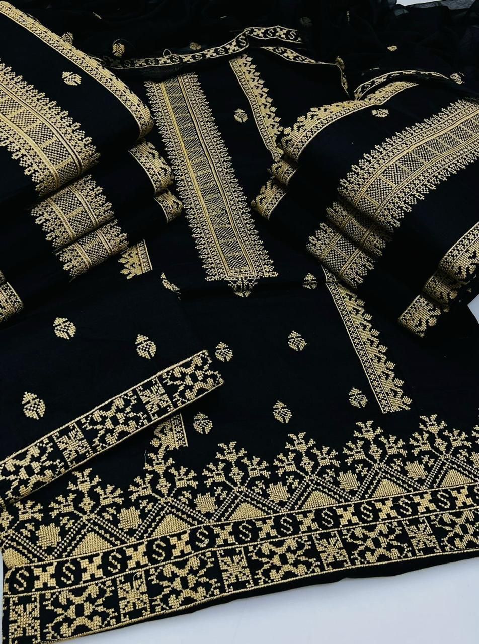 Elevate your wardrobe with the timeless charm of Multani craftsmanship.